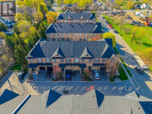 6 PURPLE FINCH COURT  Brampton, ON L6X 5A3