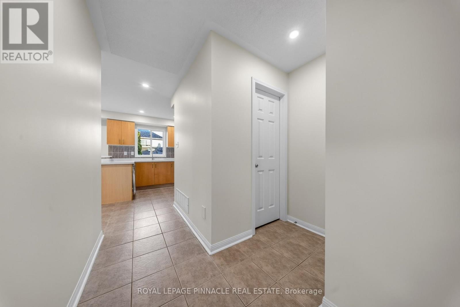 787 Avocado Crescent, Mississauga, ON
