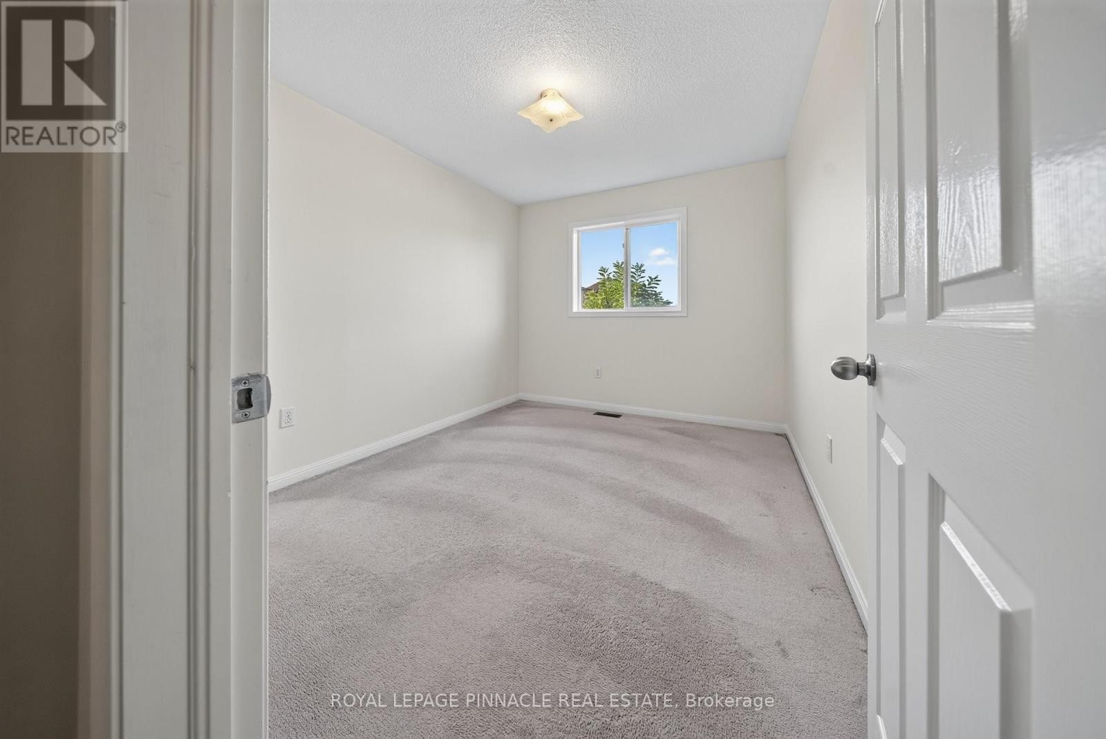 787 Avocado Crescent, Mississauga, ON