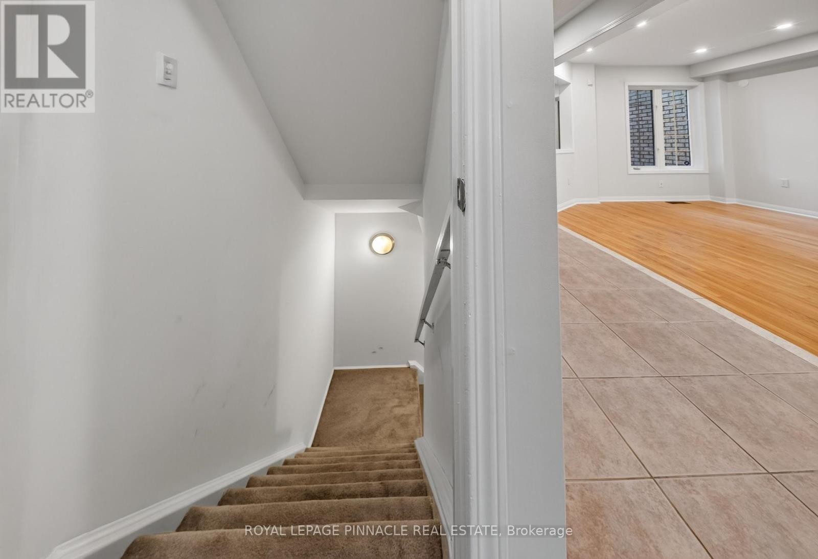 787 Avocado Crescent, Mississauga, ON