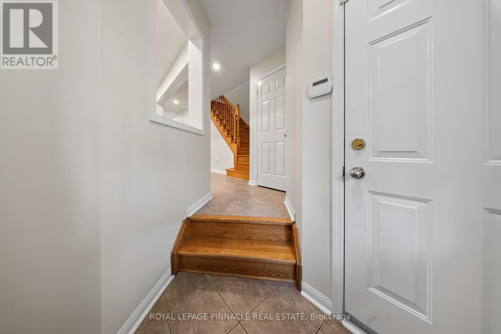 787 Avocado Crescent, Mississauga, ON