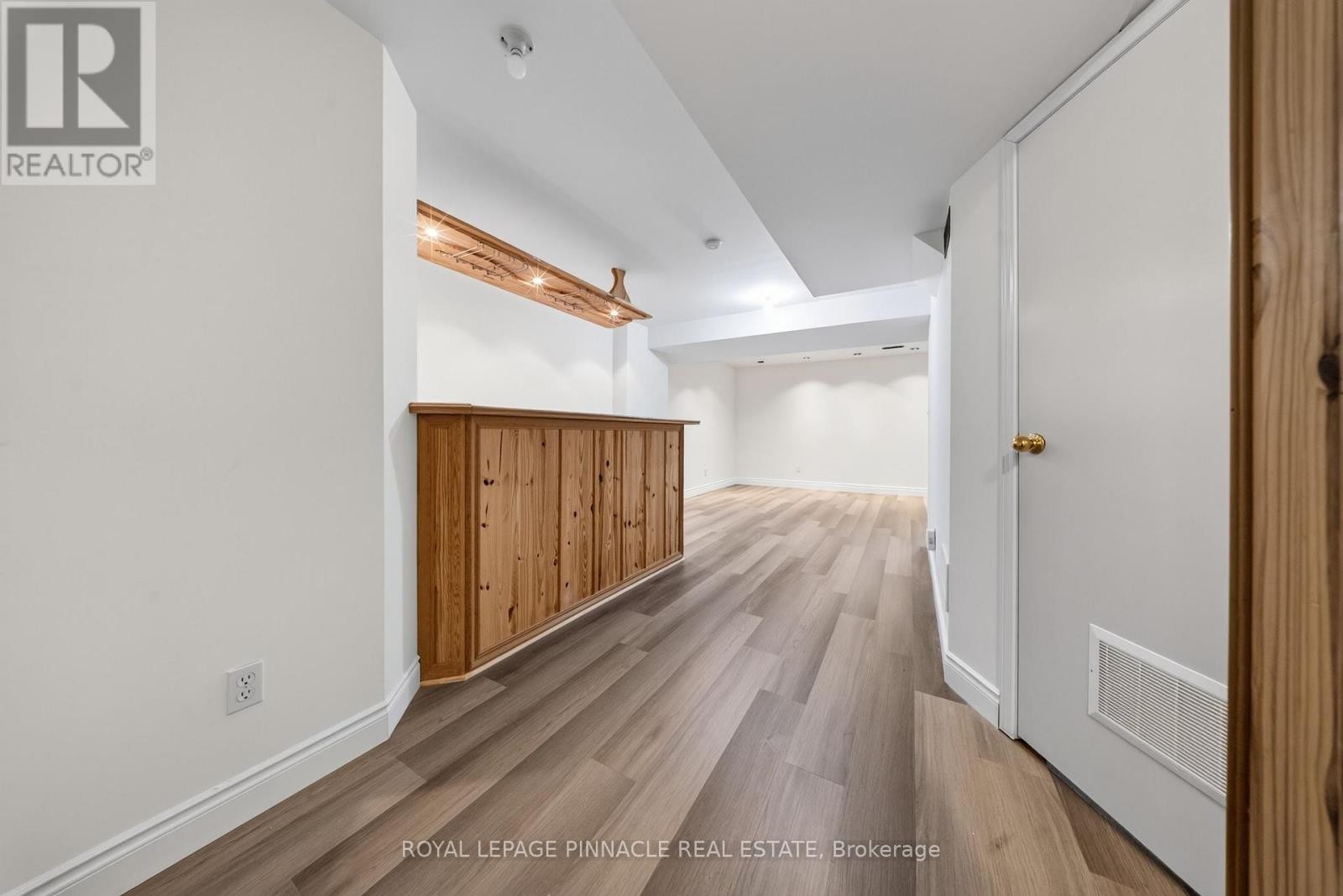 787 Avocado Crescent, Mississauga, ON