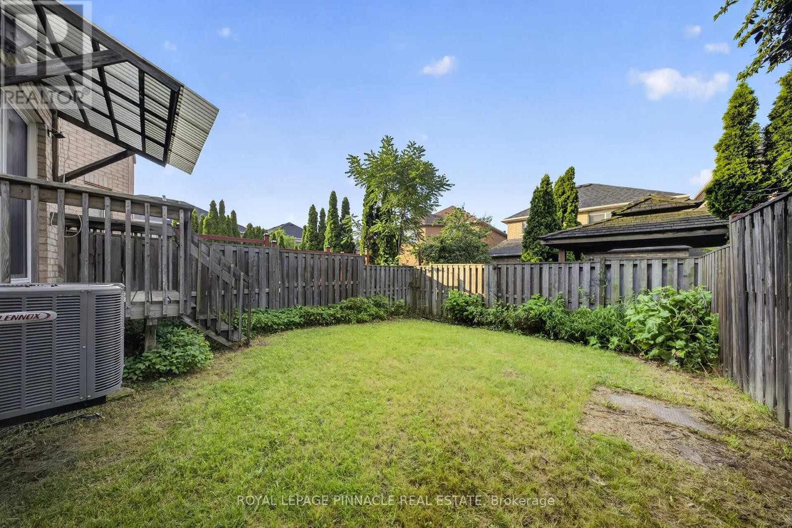 787 Avocado Crescent, Mississauga, ON
