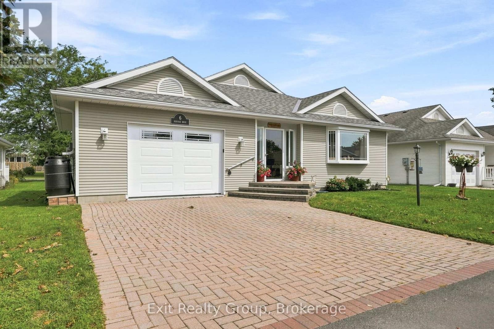 6 Heritage Drive, Prince Edward County (Wellington), ON
