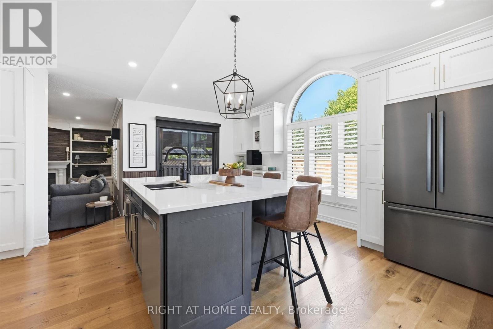 509 Larkspur Lane, Burlington, ON