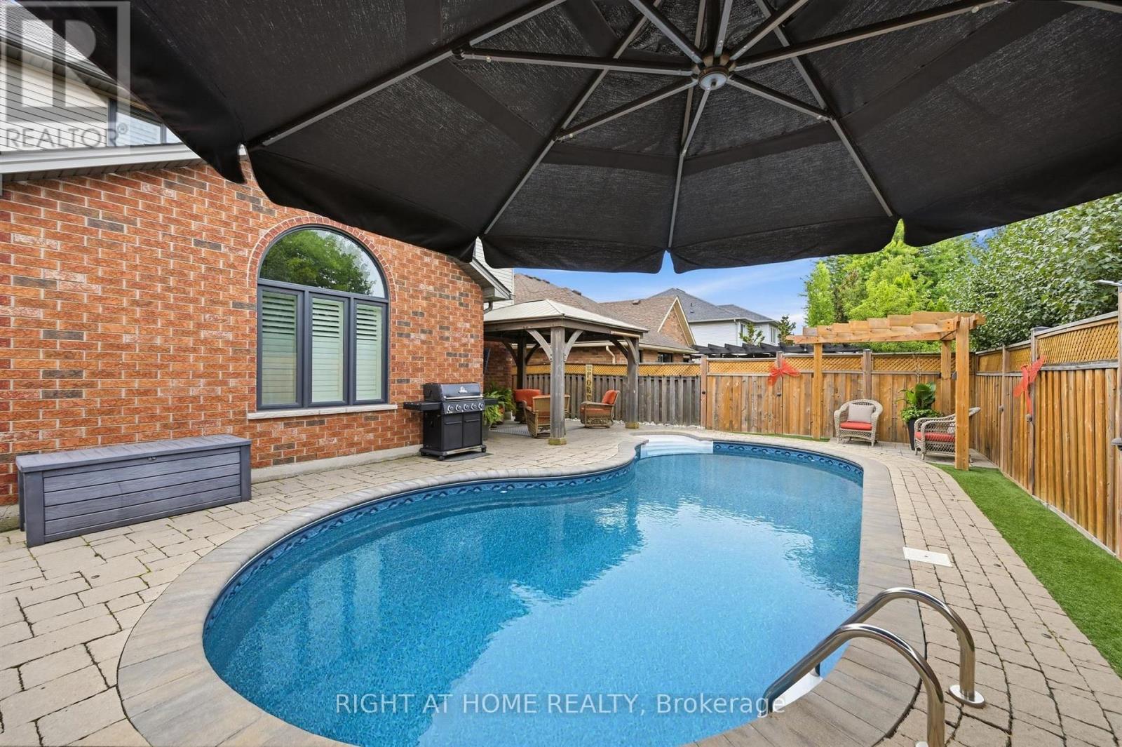 509 Larkspur Lane, Burlington, ON