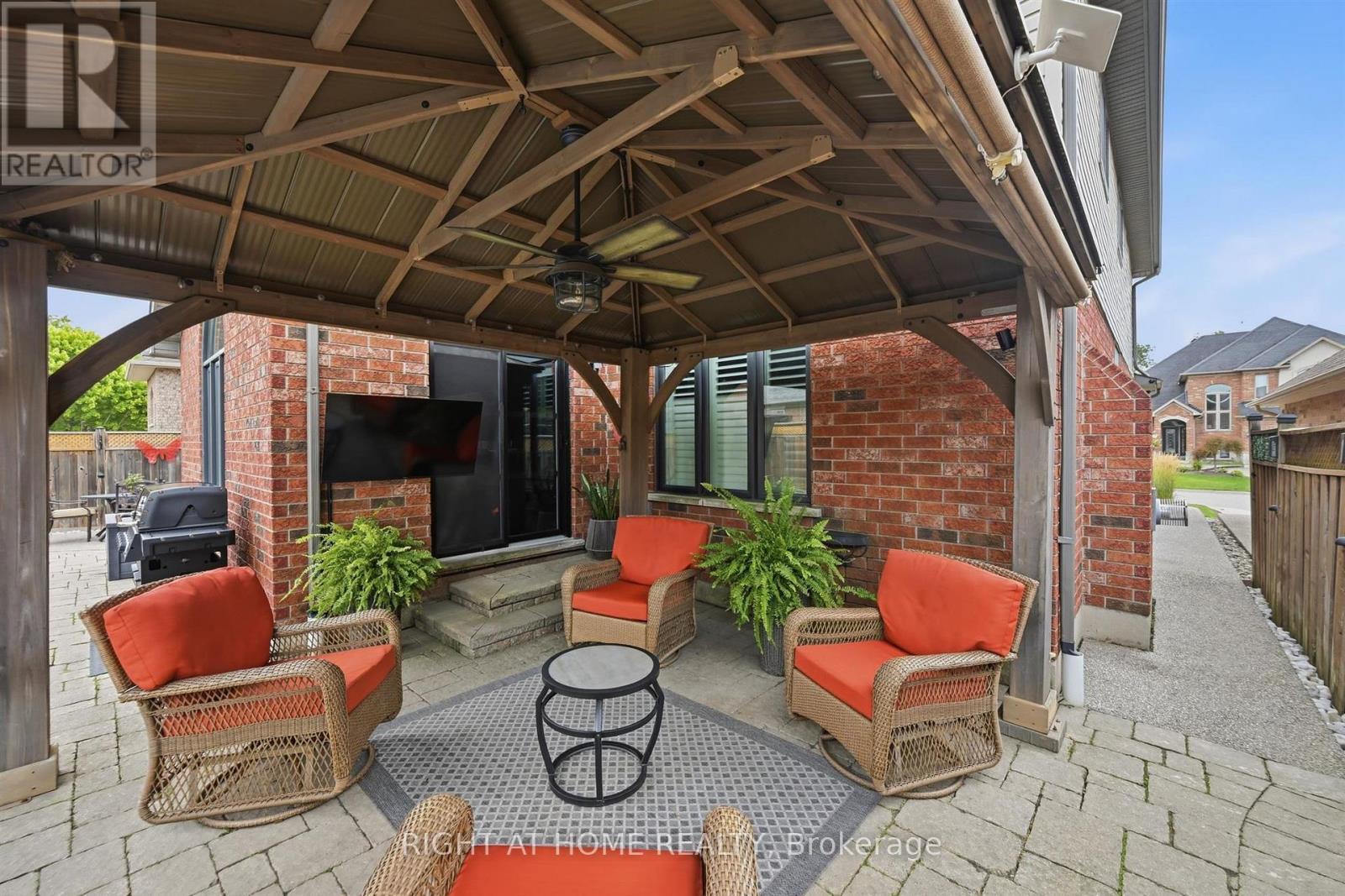 509 Larkspur Lane, Burlington, ON