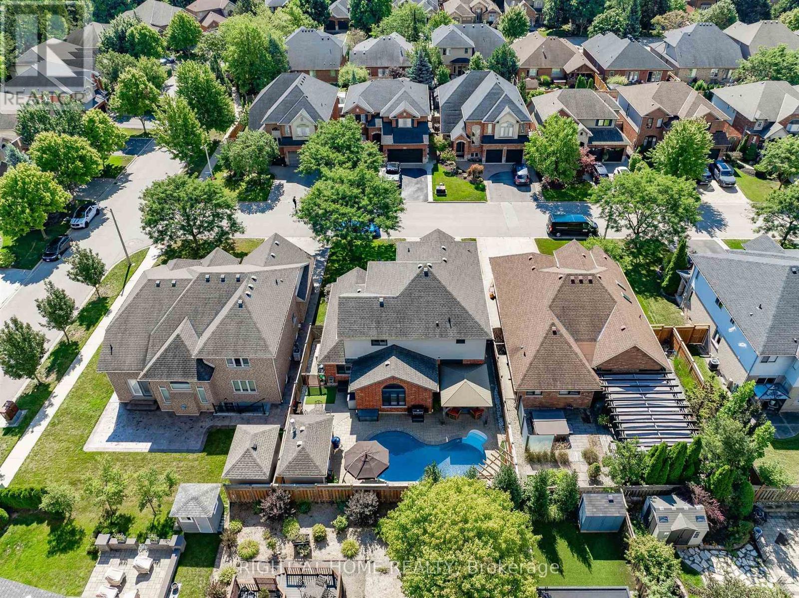 509 Larkspur Lane, Burlington, ON