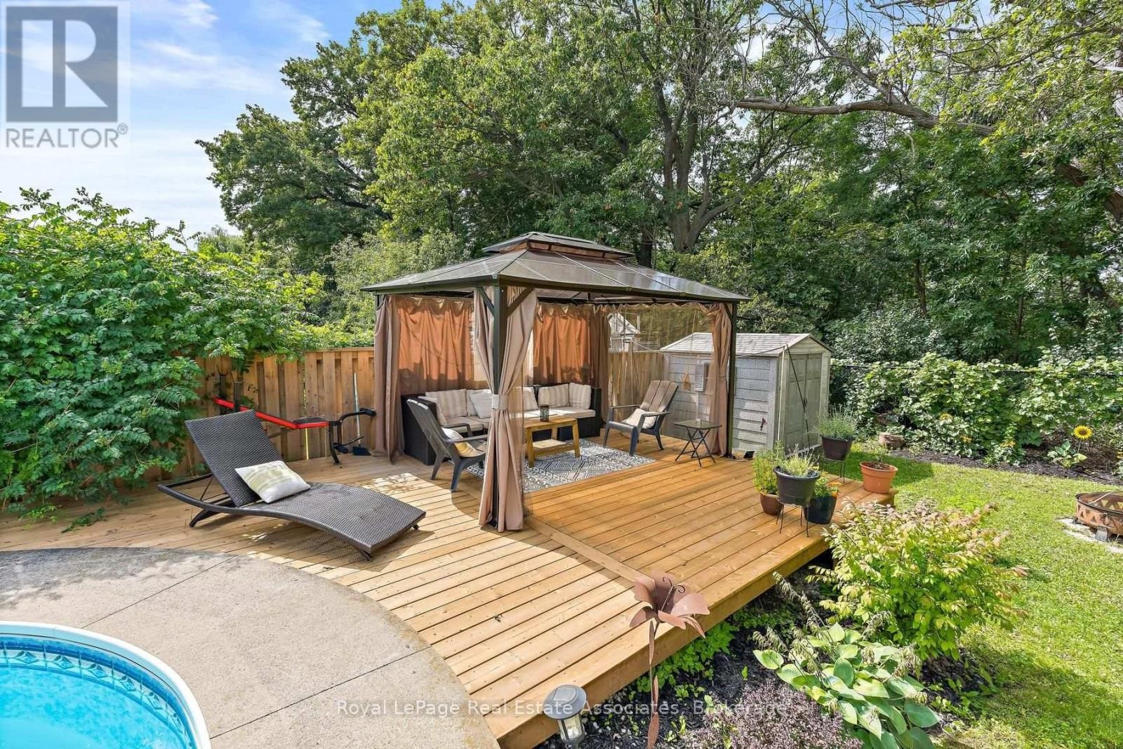 1069 Knotty Pine Grove, Mississauga, ON