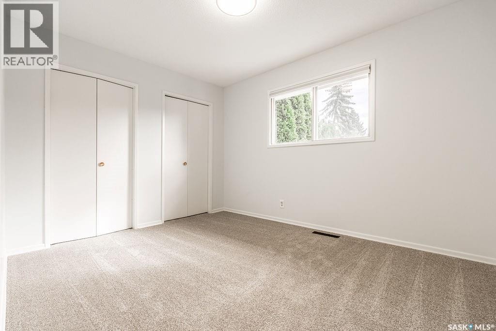 2517 Preston Avenue S, Saskatoon, SK