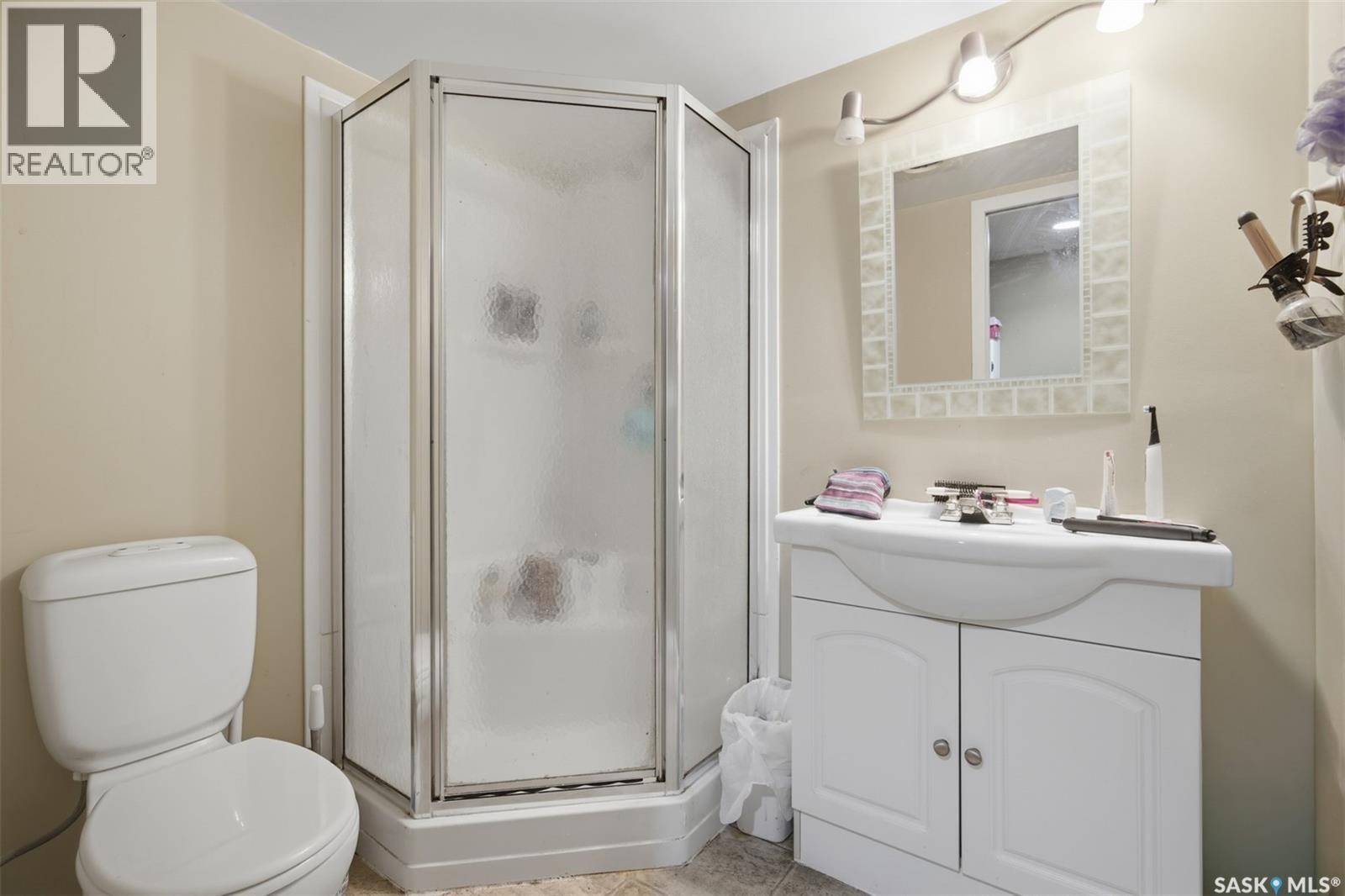 1105 Oxford Street, Saskatoon, SK