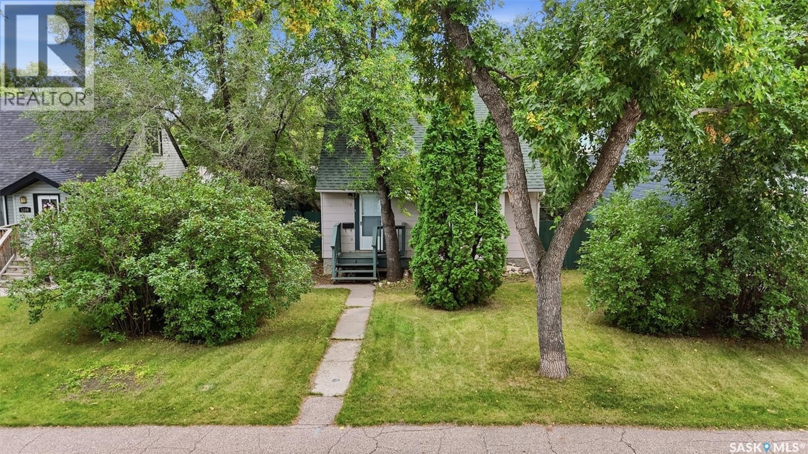 1105 Oxford Street, Saskatoon, SK