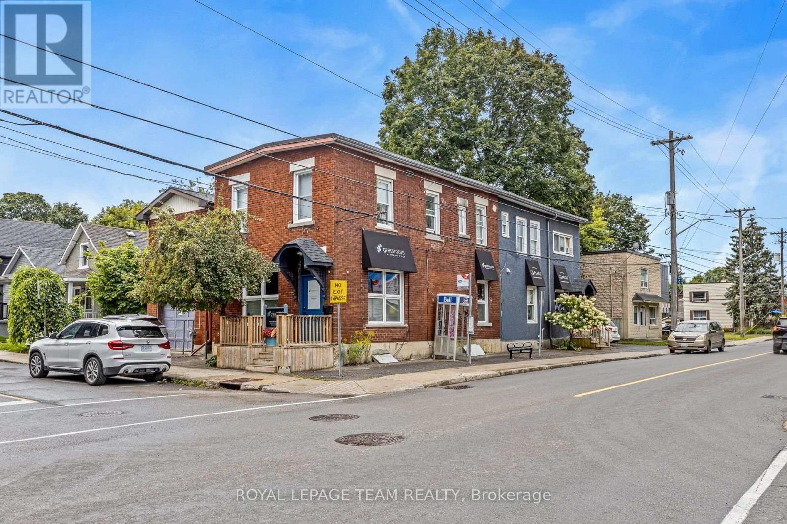 84 Sherbrooke Avenue, Ottawa, ON