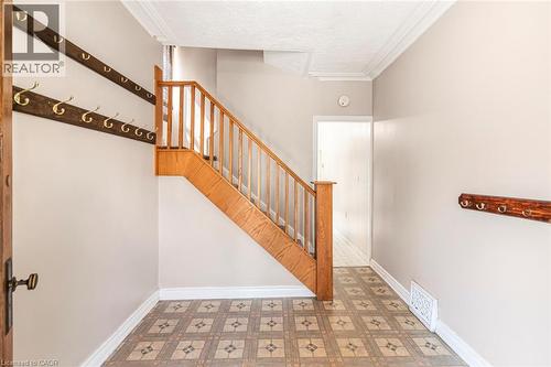 75 Kensington Avenue N, Hamilton, ON 