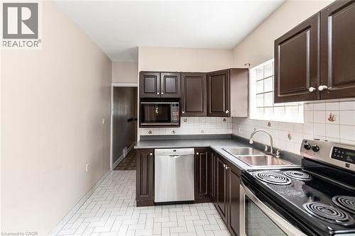 75 Kensington Avenue N, Hamilton, ON 