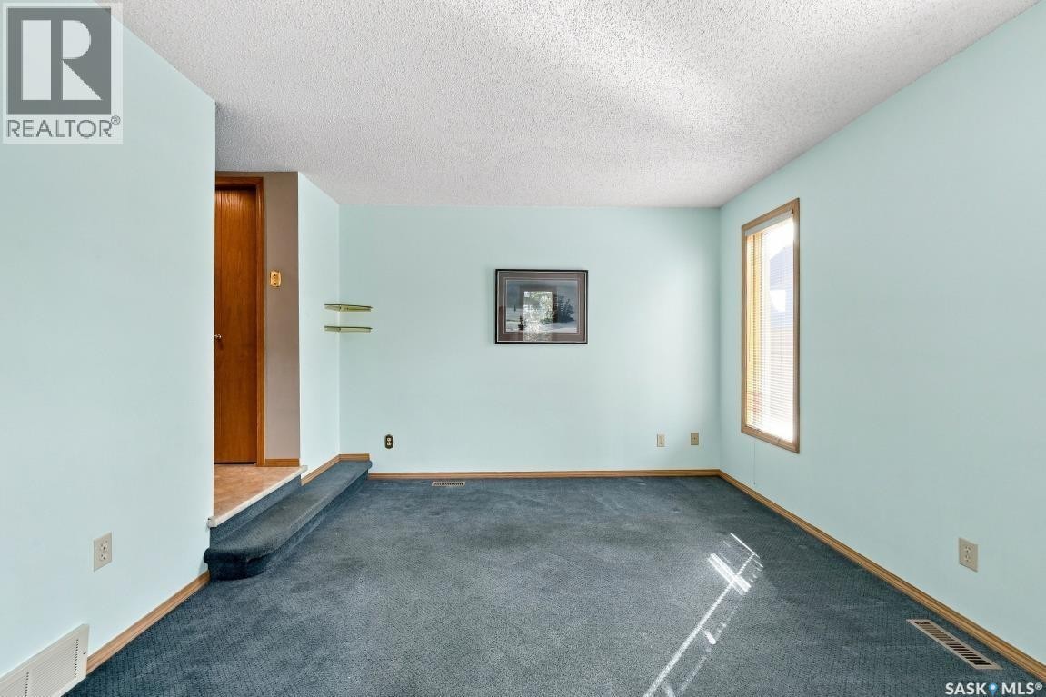 333 Reid Road, Saskatoon, SK
