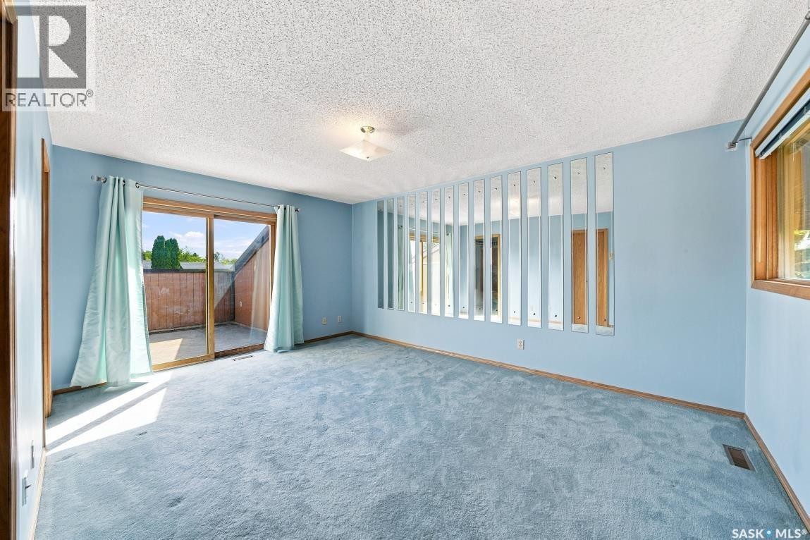 333 Reid Road, Saskatoon, SK