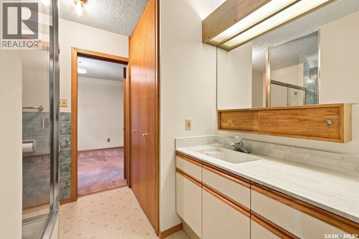 333 Reid Road, Saskatoon, SK