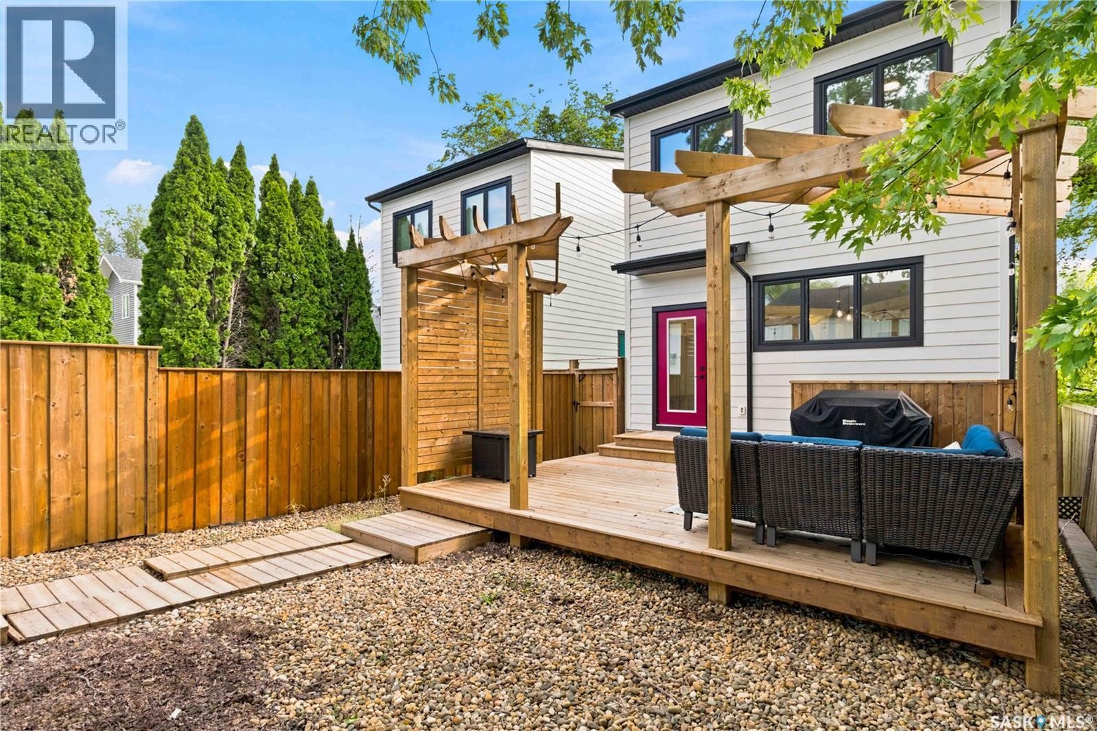 729 1St Street E, Saskatoon, SK