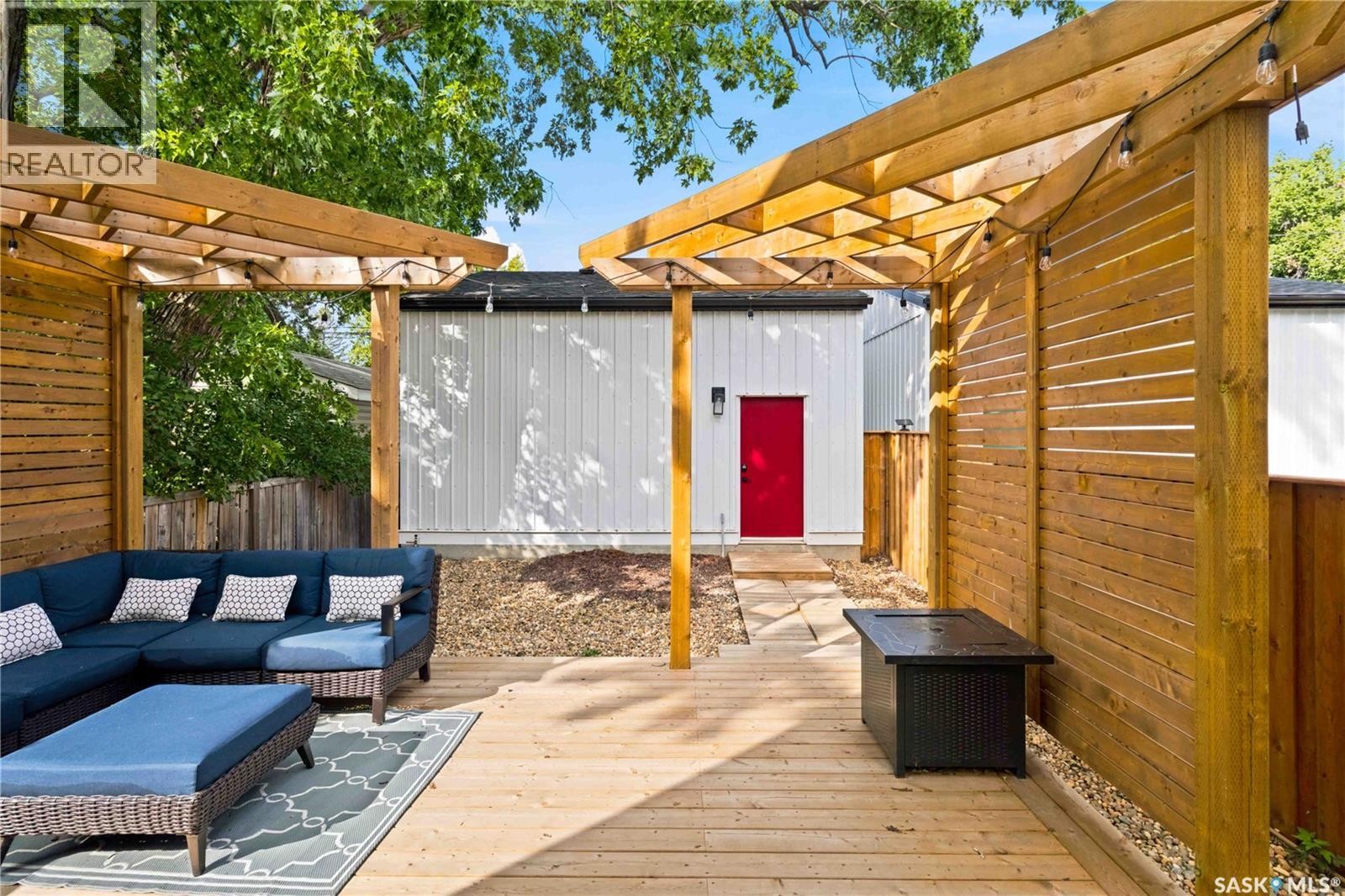 729 1St Street E, Saskatoon, SK