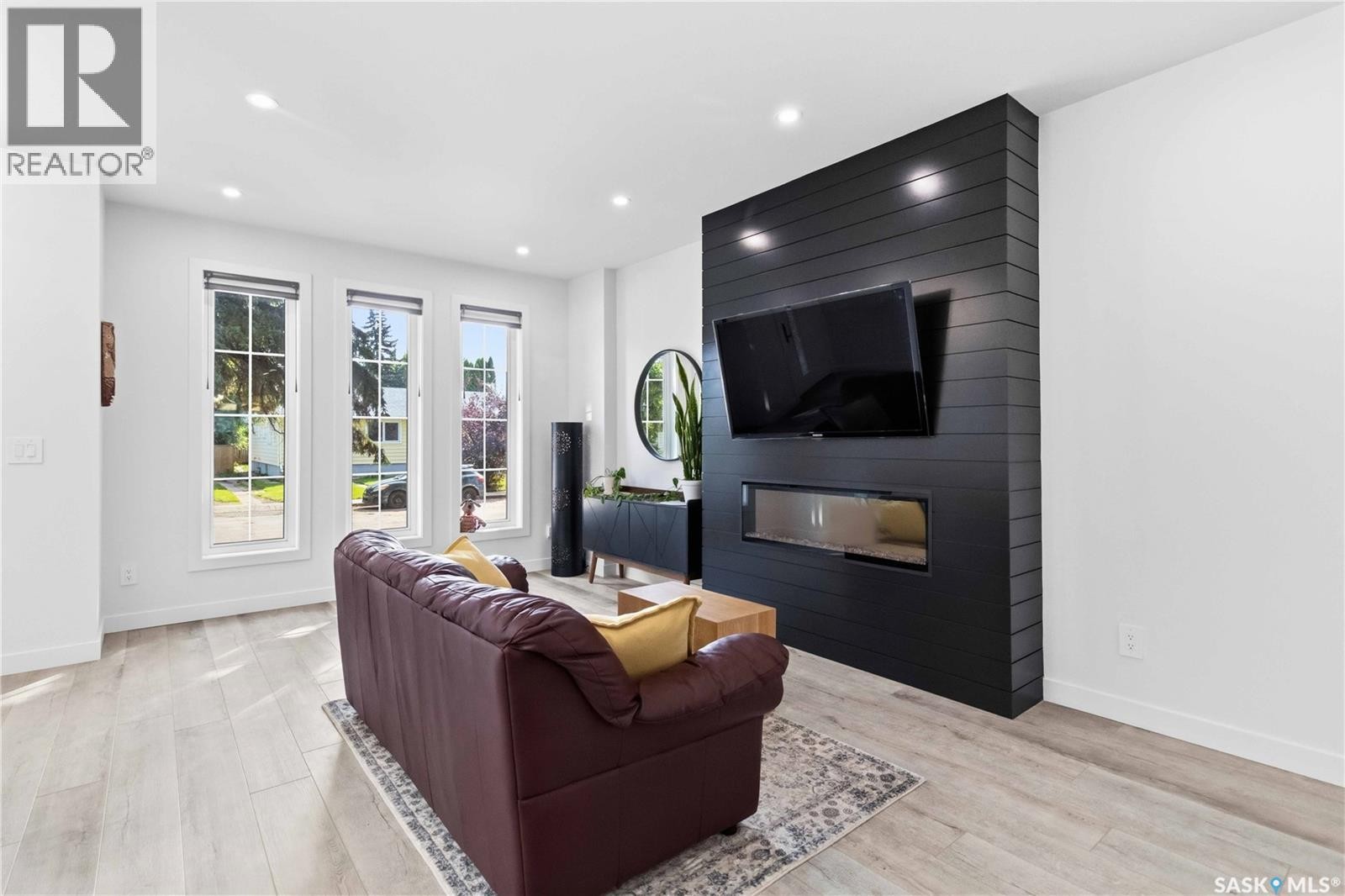 729 1St Street E, Saskatoon, SK