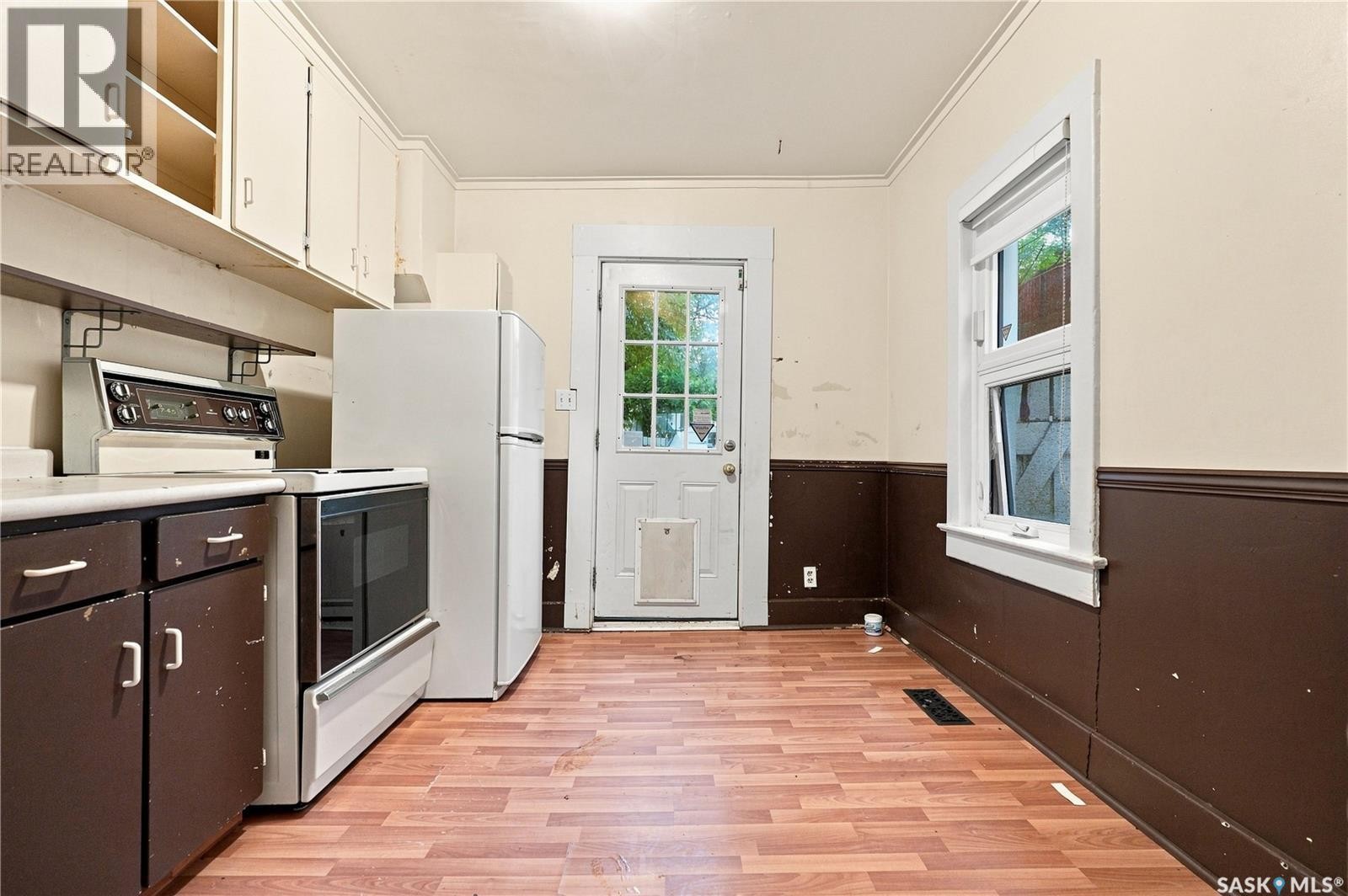 320 J Avenue N, Saskatoon, SK
