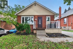 245 GLENHOLME Avenue  Hamilton, ON L8K 3L9