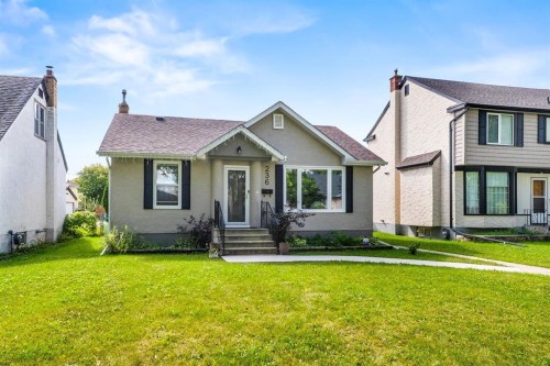 236 Smithfield Avenue, Winnipeg, MB 
