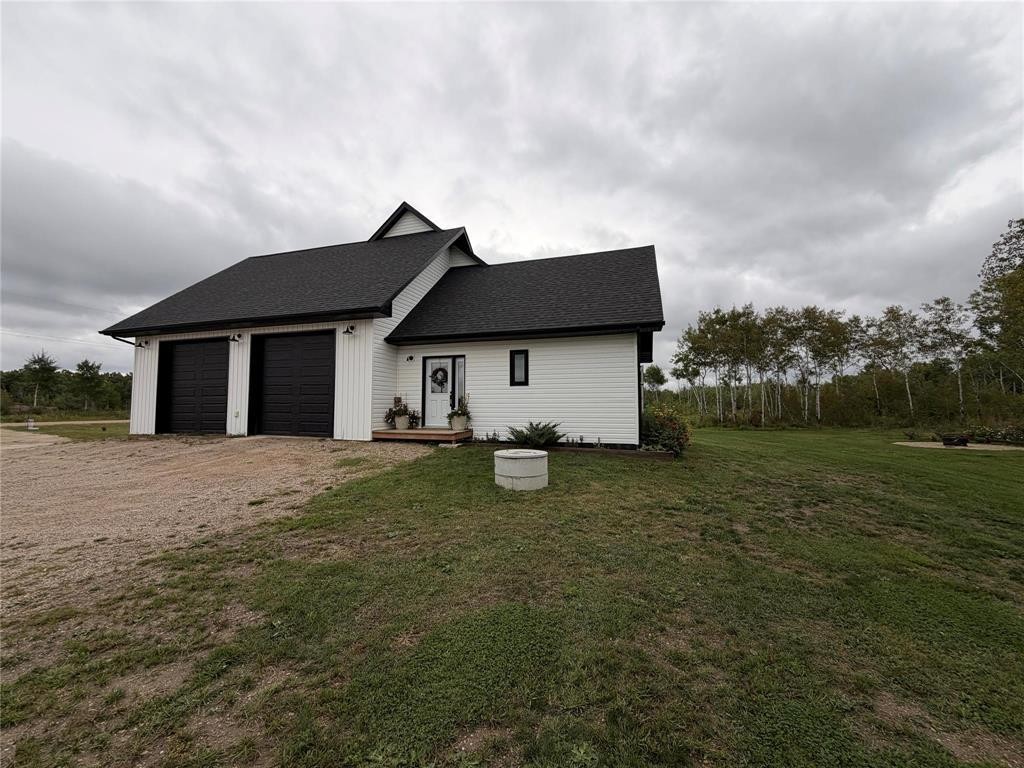 26 Appleton Drive, St Malo, MB