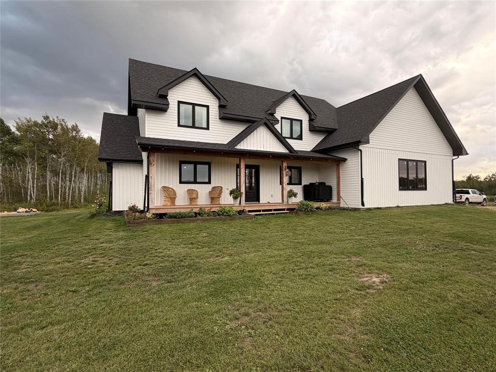 26 Appleton Drive, St Malo, MB