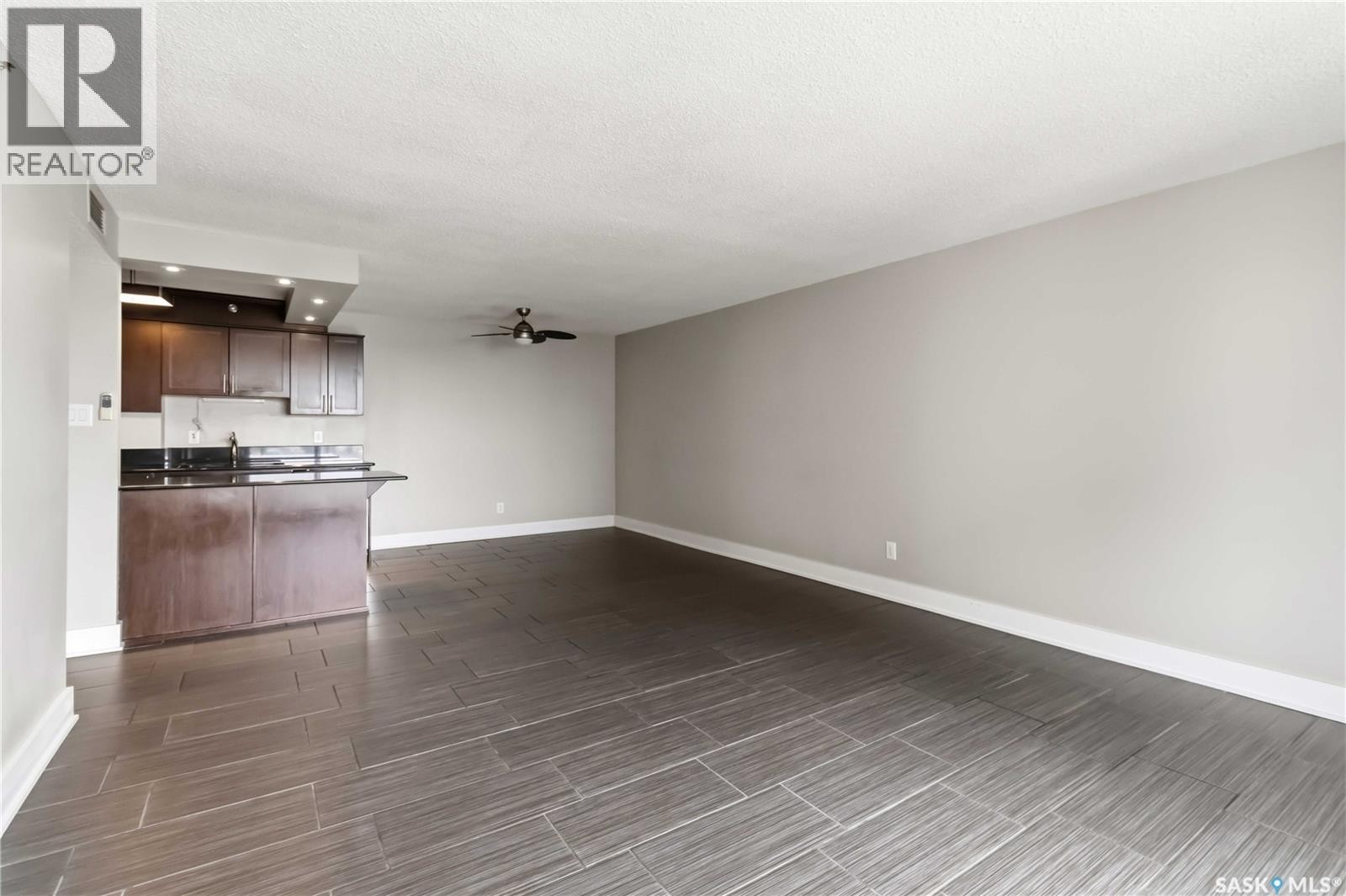 1601 320 5Th Avenue N, Saskatoon, SK