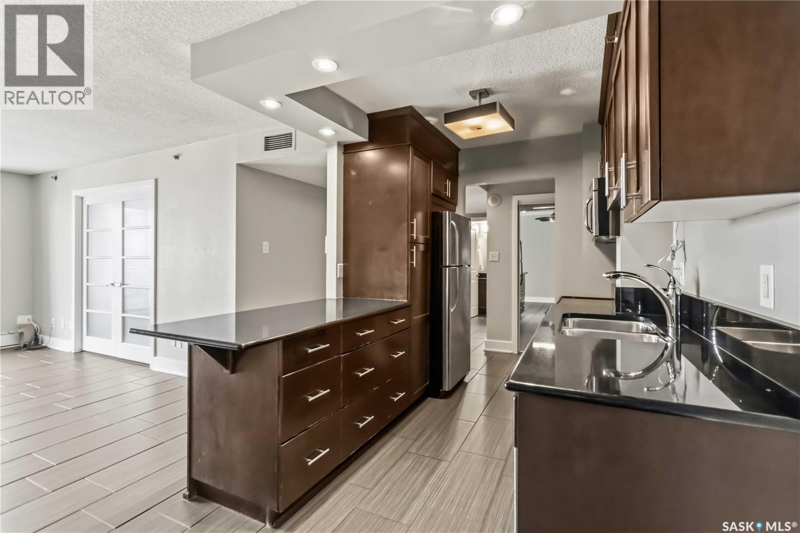 1601 320 5Th Avenue N, Saskatoon, SK