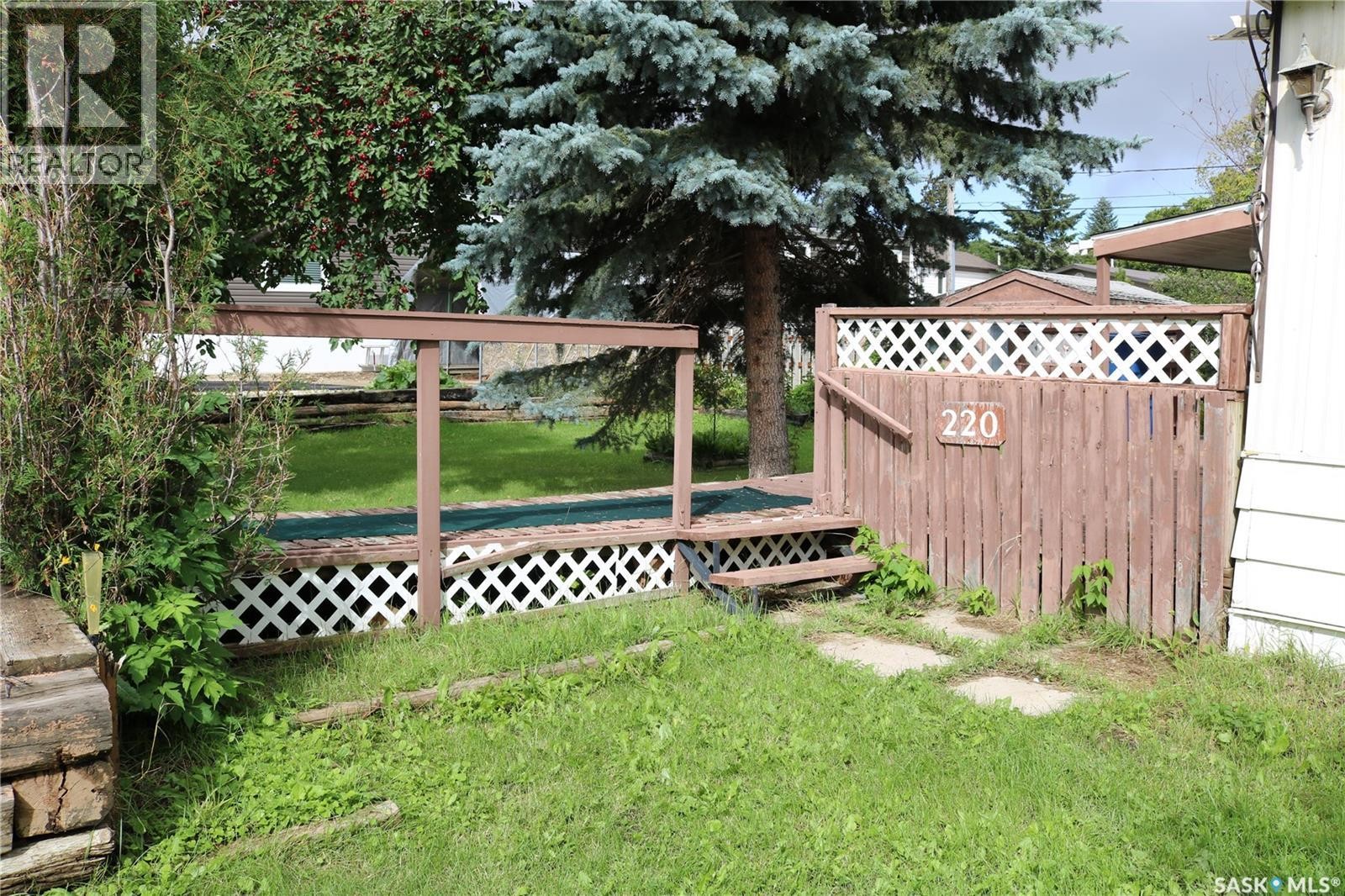 220 Wright Road, Moosomin, SK