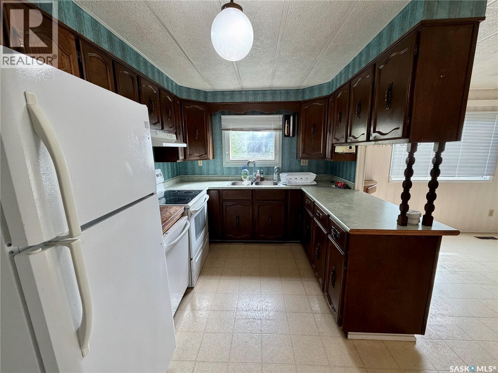 220 Wright Road, Moosomin, SK