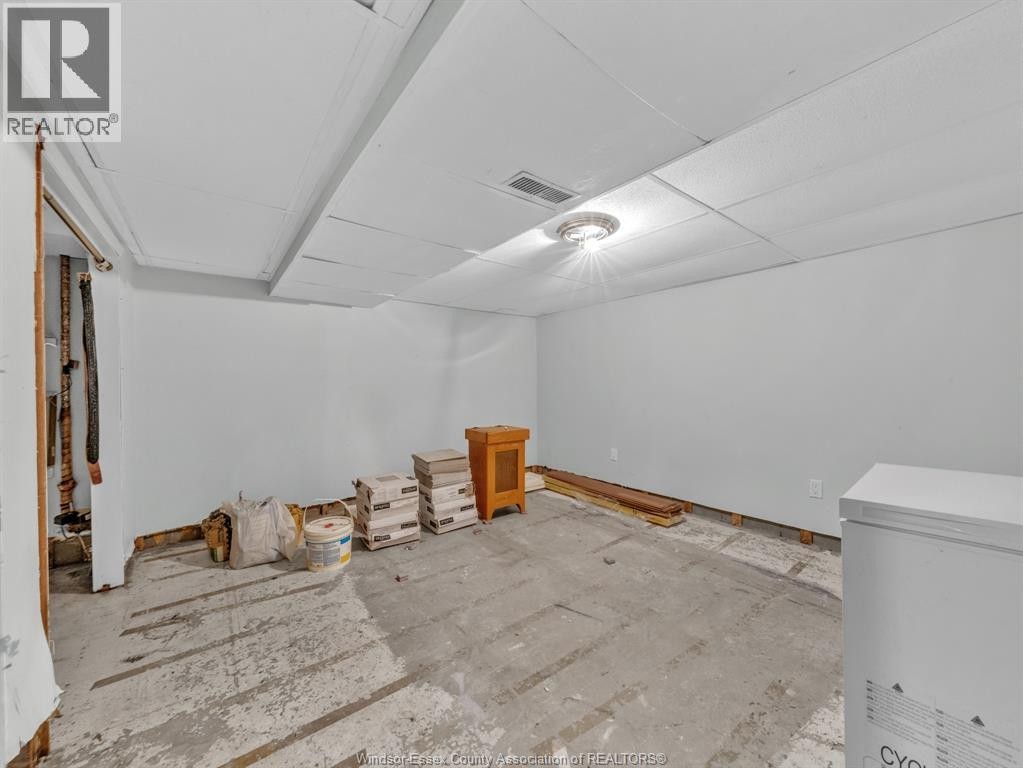 3149 Elmwood Crescent, Windsor, ON