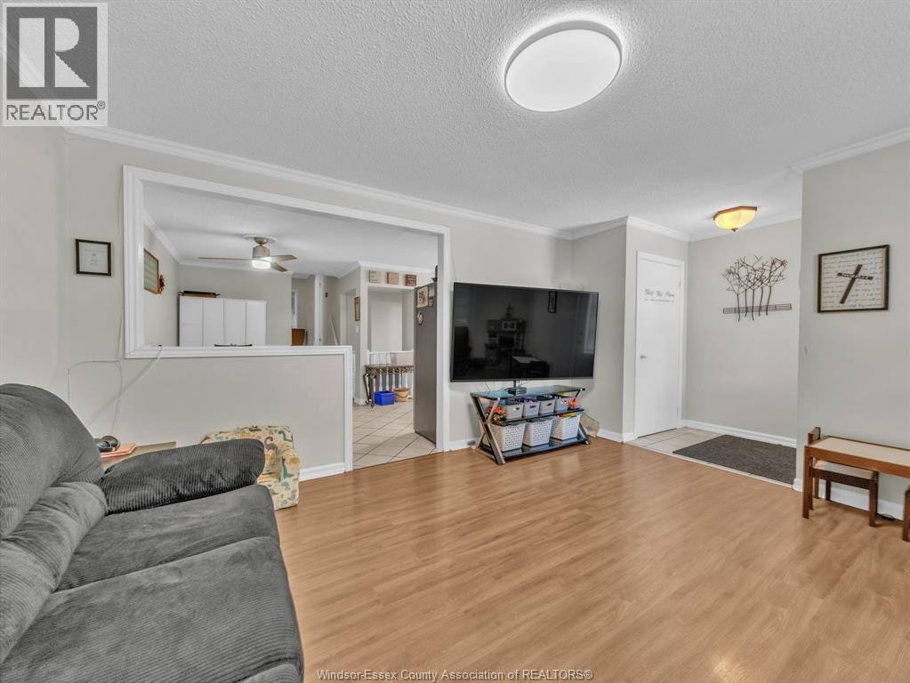 3149 Elmwood Crescent, Windsor, ON