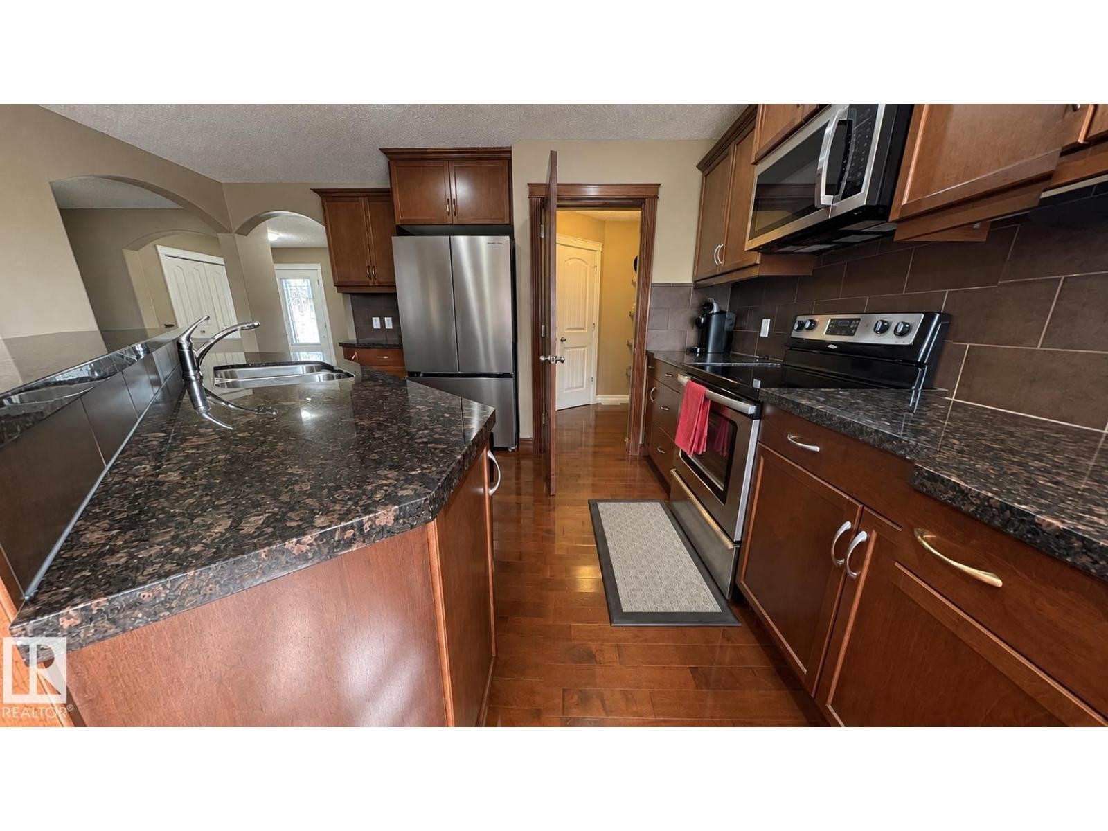 14504 141 St Nw, Edmonton, AB