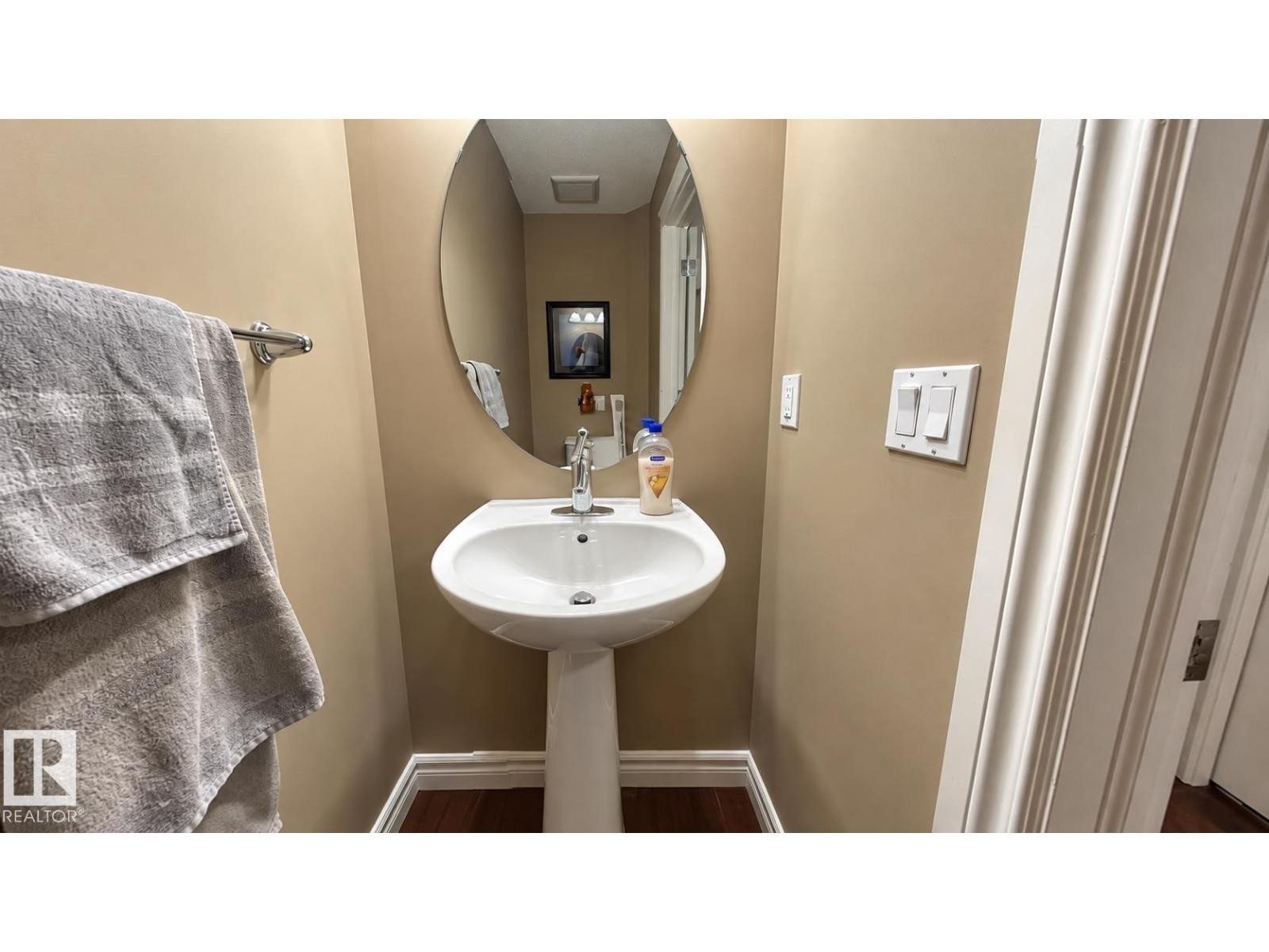 14504 141 St Nw, Edmonton, AB