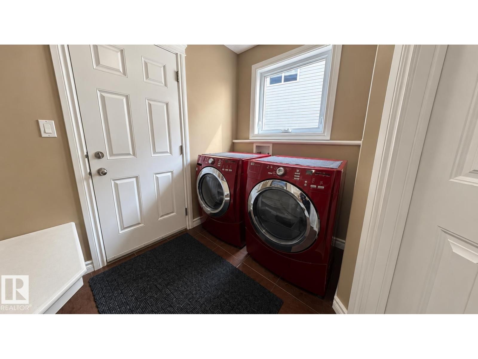 14504 141 St Nw, Edmonton, AB