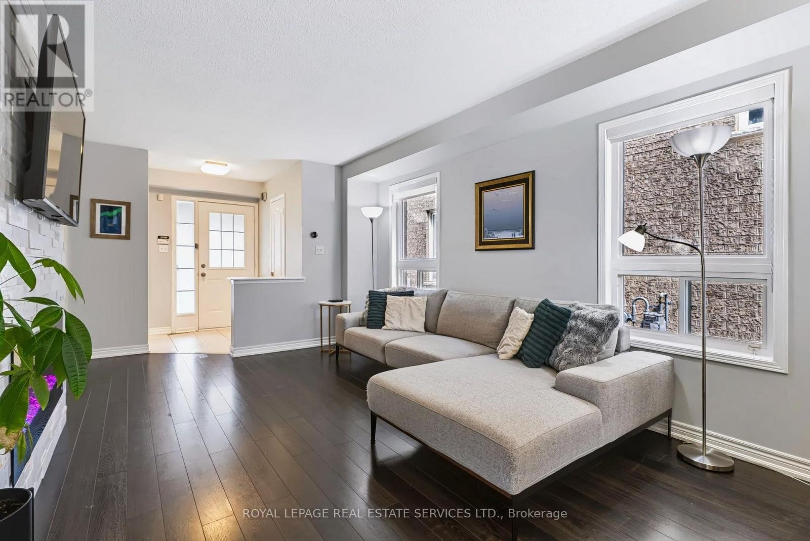 5856 Blue Spruce Avenue, Burlington, ON