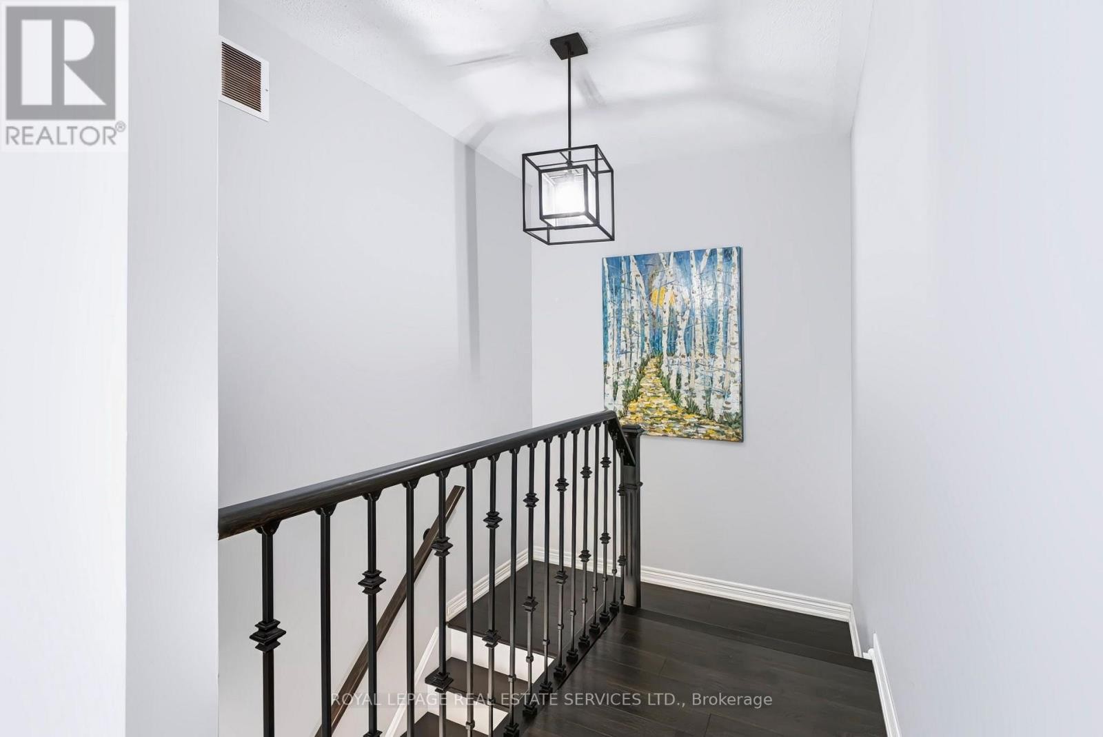 5856 Blue Spruce Avenue, Burlington, ON
