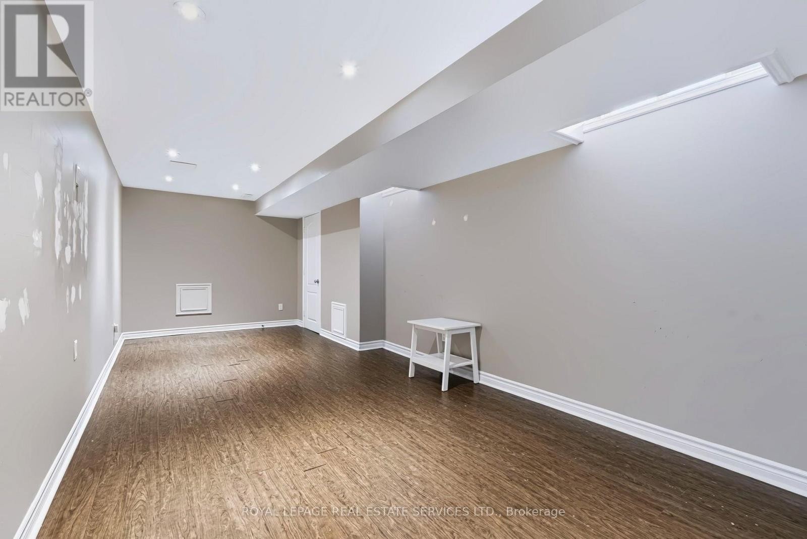 5856 Blue Spruce Avenue, Burlington, ON