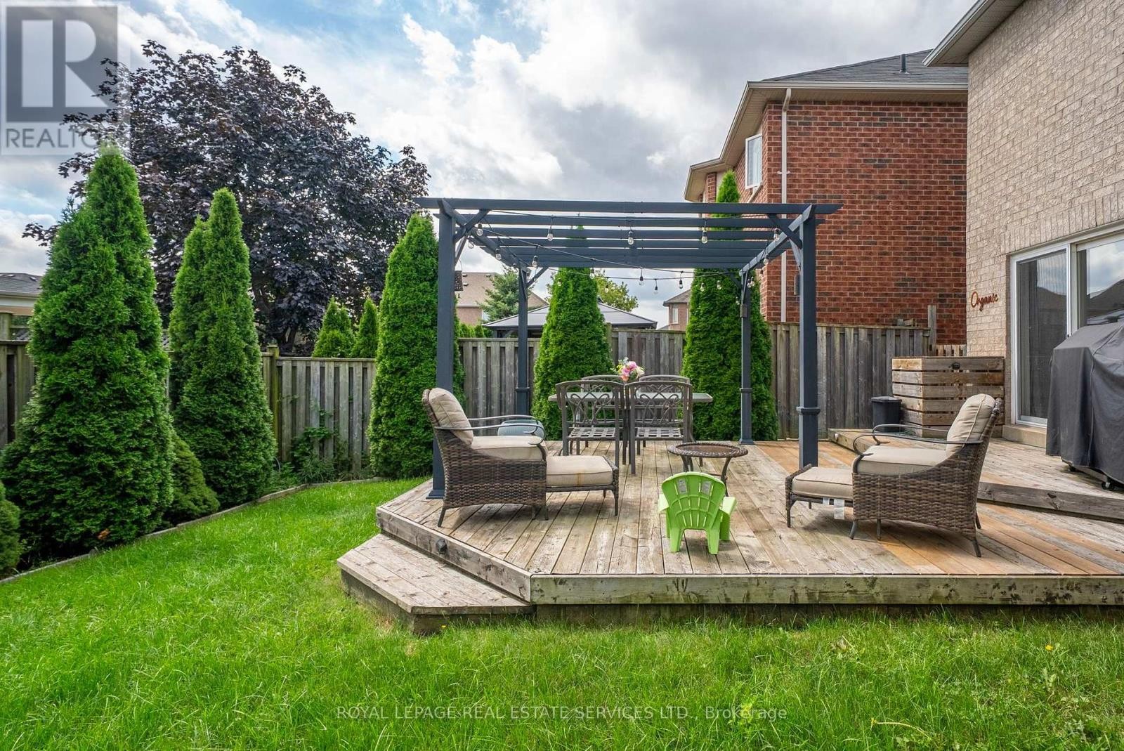 5856 Blue Spruce Avenue, Burlington, ON