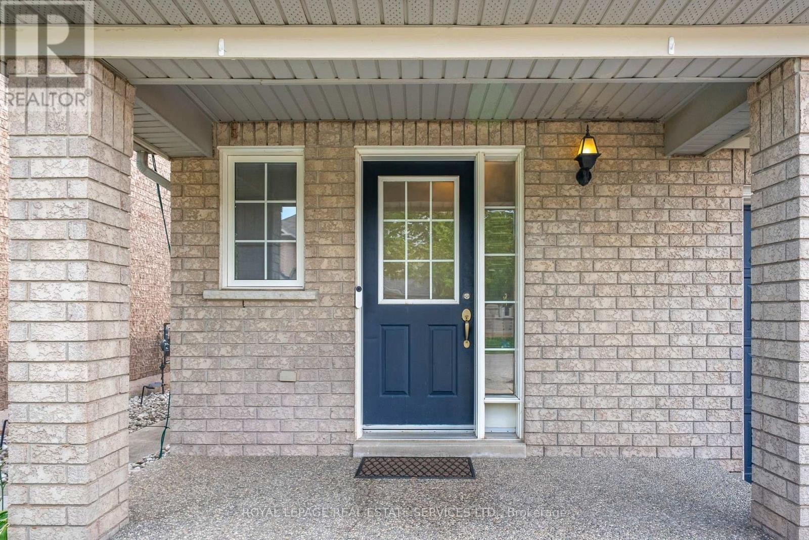 5856 Blue Spruce Avenue, Burlington, ON