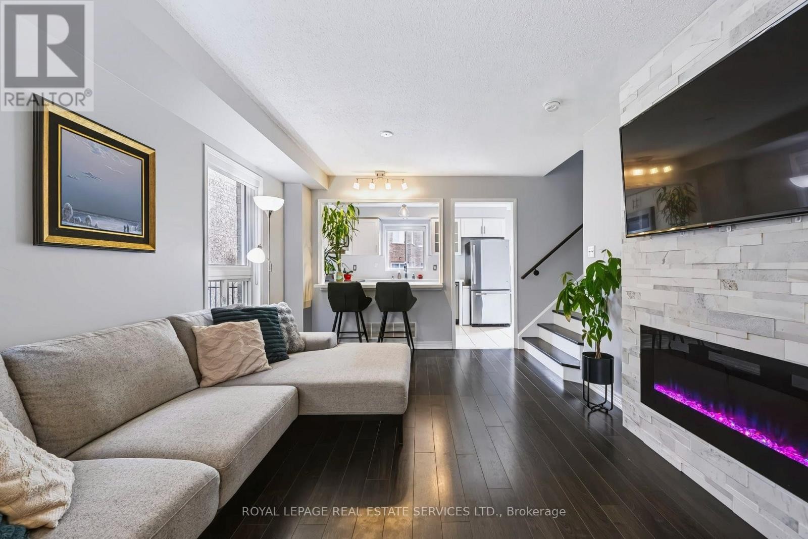 5856 Blue Spruce Avenue, Burlington, ON
