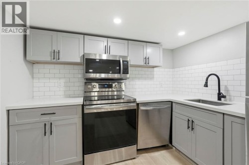 Basement kitchen - 106 Barnesdale Avenue N, Hamilton, ON 