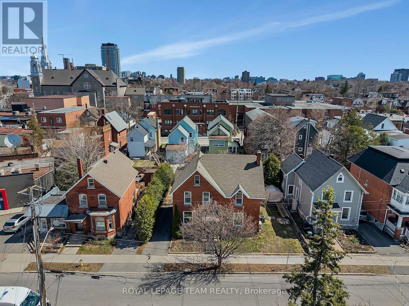 11 Sherbrooke Avenue, Ottawa, ON