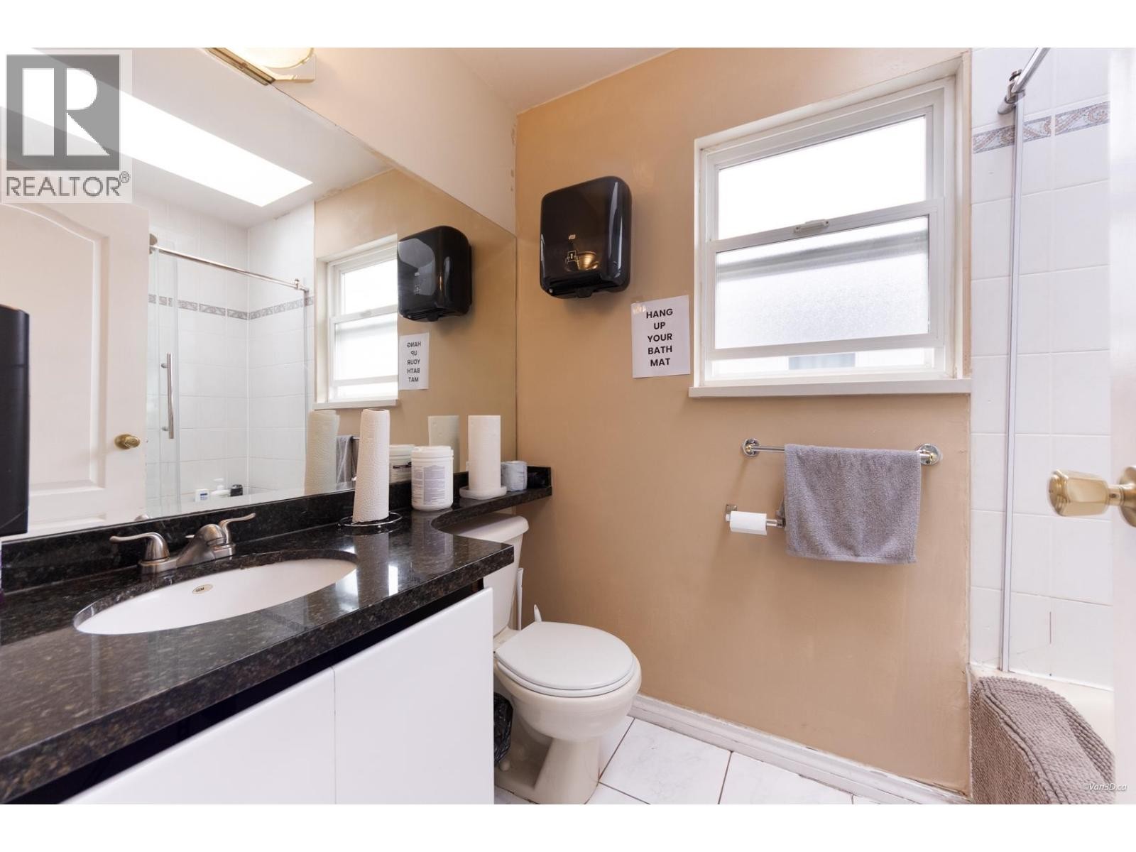 3207 Vimy Crescent, Vancouver, BC