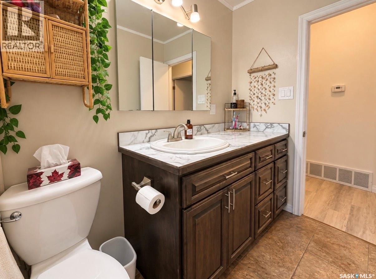 270 Conlin Drive, Swift Current, SK
