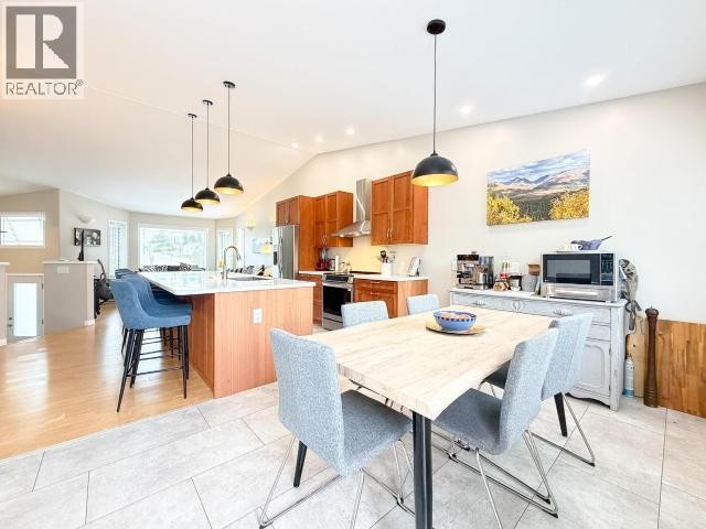 71 Topaz Crescent, Whitehorse, YT